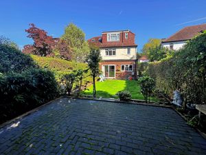 Photo 17- click for photo gallery